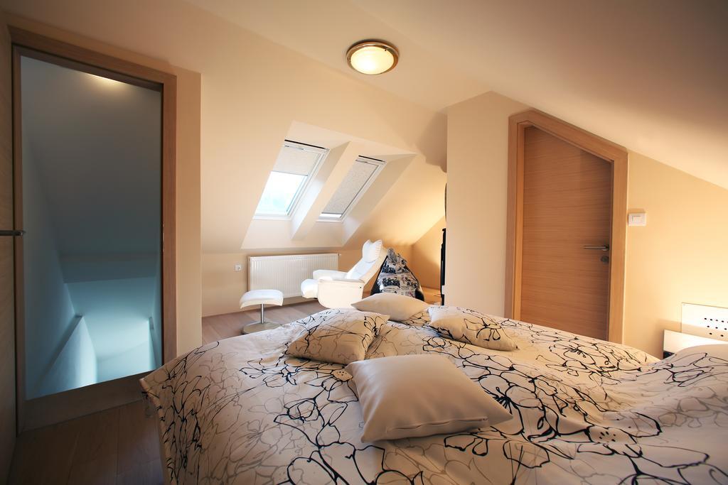 Golob Apartment Кранска гора Стая снимка